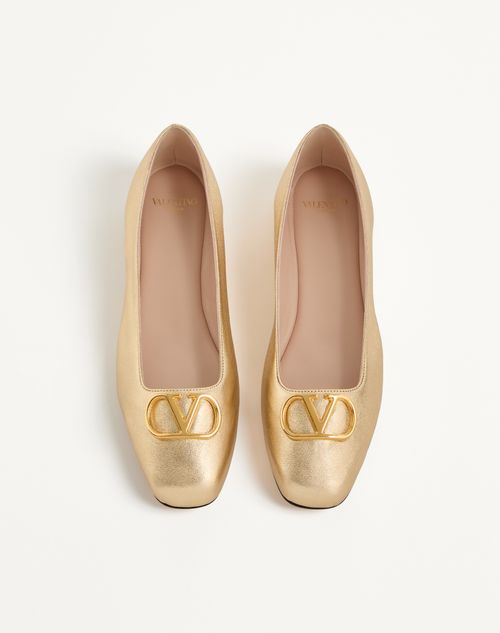 Valentino Garavani - Vlogo Signature Ballerina In Laminated Nappa Leather - Gold - Woman - Ballerinas