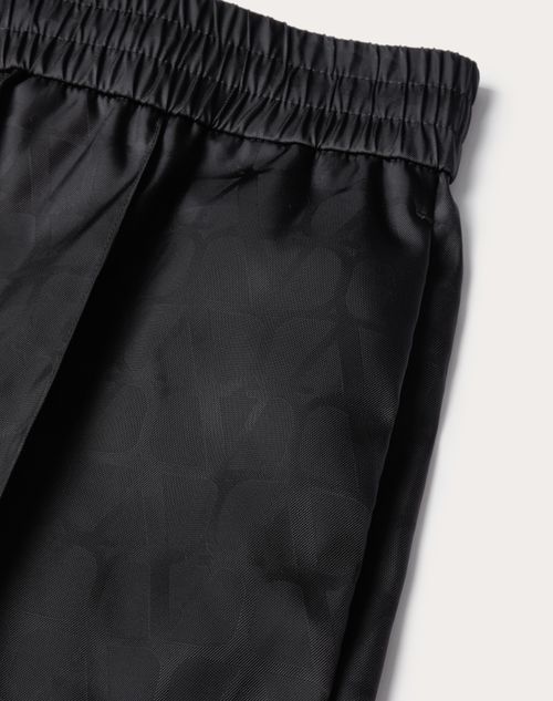 Valentino - Nylon Trousers With Toile Iconographe Pattern - Black - Man - Trousers And Shorts