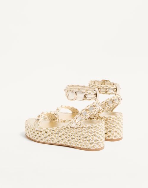 Valentino Garavani - Rockstud Flatform Sandal In Laminated Nappa Leather 45mm - Natural/ivory/gold/platinum - Woman - Espadrilles And Wedges
