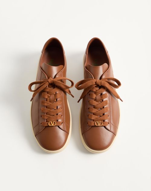 Valentino Garavani - Royco Sneaker In Nappa Calfskin - Tobacco - Man - Sneakers