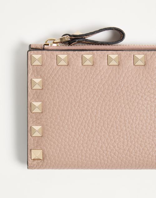 Valentino Garavani - Portacarte Con Zip Rockstud In Vitello Granato - Poudre - Donna - Portafogli E Piccola Pelletteria
