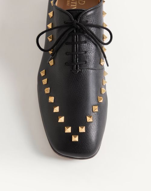 Valentino Garavani - Zapato Derby Rockstud De Cabritilla - Negro - Hombre - Zapatos De Cordones