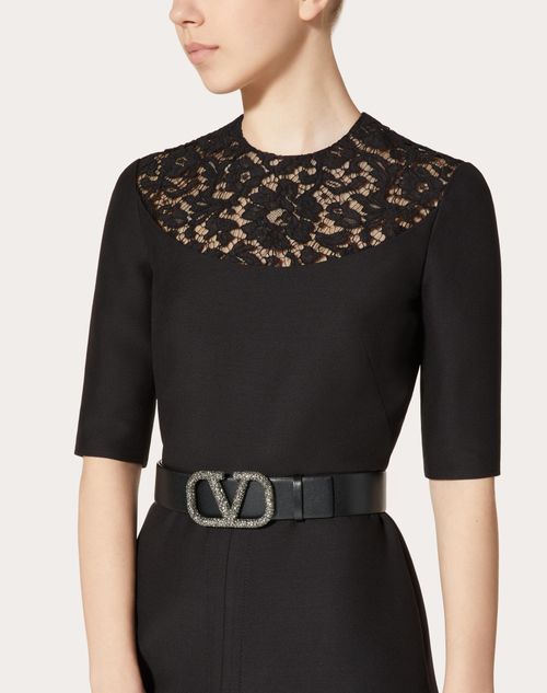 Valentino Garavani - Vlogo Signature Belt In Glossy Calfskin 40mm - Black - Woman - Belts