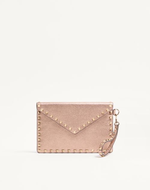 Valentino Garavani Rockstud Laminated Grainy Calfskin Clutch Bag Woman Rose Cannelle Uni In Brown