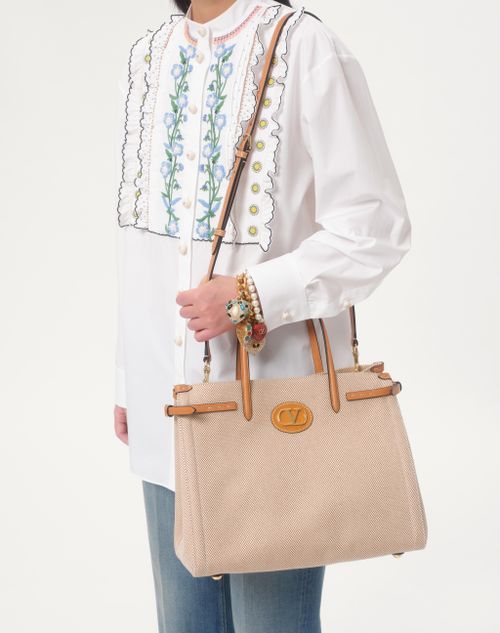 Valentino Garavani - Valentino Garavani Antibes Medium Canvas Shopping Bag - Natural/tobacco - Woman - Totes