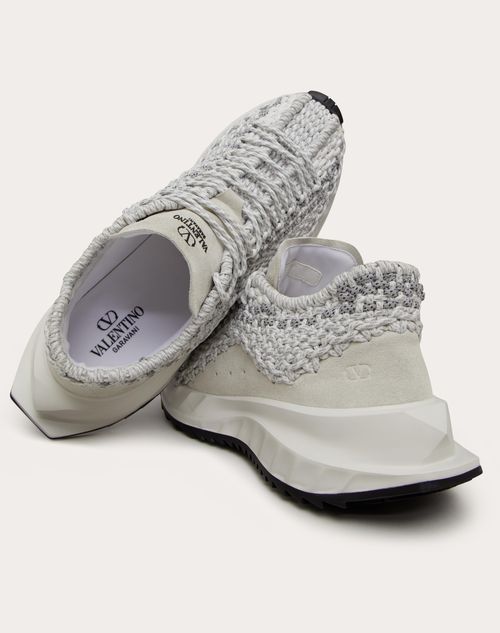 Valentino Garavani - ヴァレンティノ ガラヴァーニ アウトドアクロシェ ファブリック X スエード スニーカー - ホワイト/グレー - メンズ - スニーカー