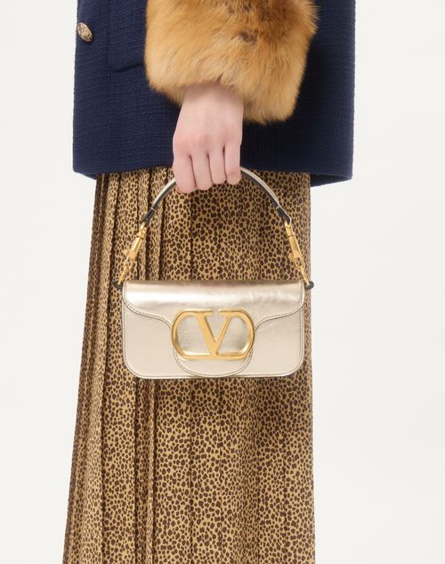 Valentino Garavani - Borsa Piccola A Spalla Valentino Garavani Locò In Vitello Laminato - Platino - Donna - Borse A Spalla