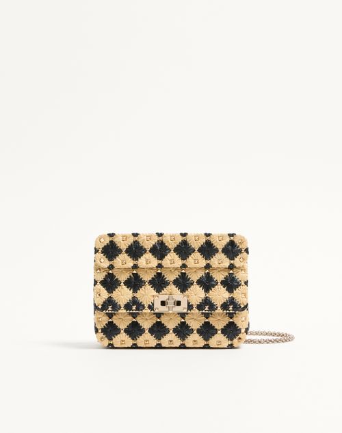 Valentino Garavani - Petit Sac Valentino Garavani Rockstud Spike Brodé En Raphia - Naturel - Femme - Sacs Porté Épaule