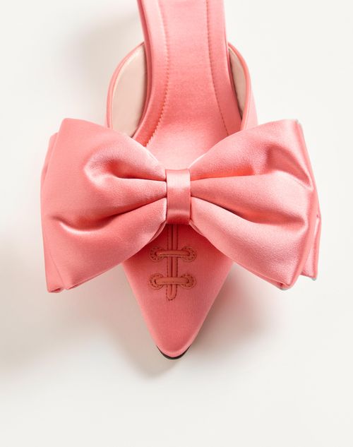 Valentino Garavani - Zapato Bajo Sin Talón Yolande De Satén Con Tacón De 45 mm - Salmón - Mujer - Salones