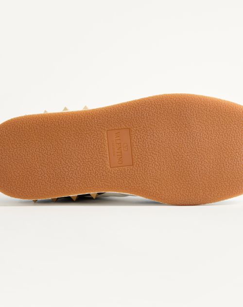 Valentino Garavani - Freedots Two-tone Sneaker In Kidskin And Nappa Calfskin With Studs Detail - Azure/multicolour - Man - Trainers