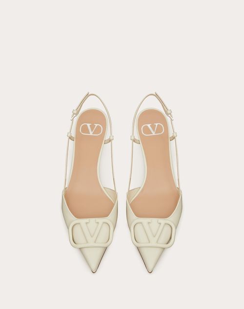 Valentino Garavani - Décolleté Slingback Vlogo Signature In Vernice 40mm - Light Ivory - Donna - Décolleté