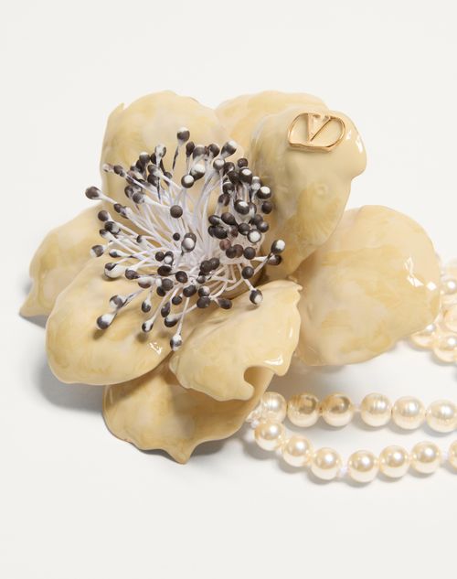 Valentino Garavani - Fleur Lumineuse Necklace In Metal, Enamel, Pearls And Fabric - Gold/cream - Woman - Fashion Jewelry