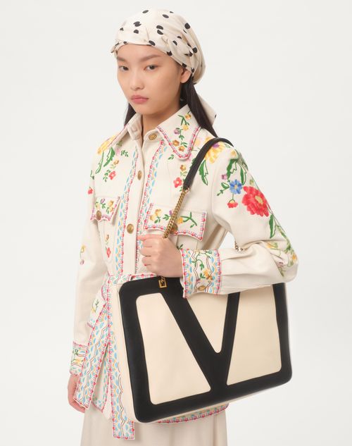 Valentino Garavani - Valentino Garavani Viva Superstar Nappa Leather Shopper - Butter/black - Woman - Totes