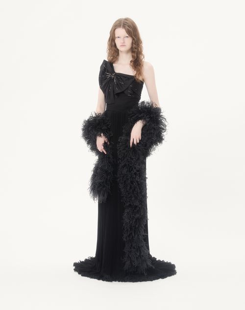 Valentino Garavani - Valentino Feathers Scarf With Ostrich And Turkey Feathers - Black - Woman - Soft Accessories