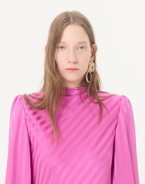 Valentino - Vestido Midi De Jacquard A Rayas Con Logo Mate Brilloso - Fucsia - Mujer - Vestidos