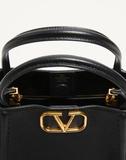 Valentino Garavani - Valentino Garavani Alltime Small Handbag In Grainy Calfskin - Black - Woman - Top Handle Bags