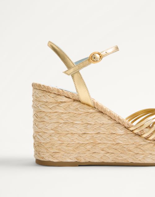 Valentino Garavani - Royal Wedge Sandal In Metallic Nappa Leather 100mm - Antique Brass - Woman - Espadrilles And Wedges