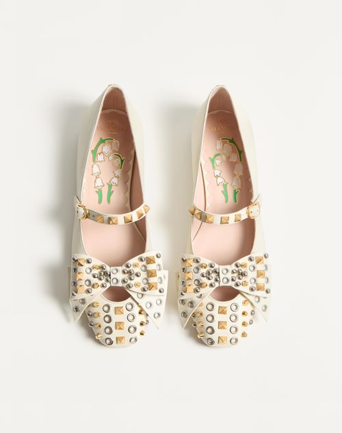 Valentino Garavani - Mary-jane Bowow Ballerina In Kidskin With Studs - Ivory - Woman - Ballerinas