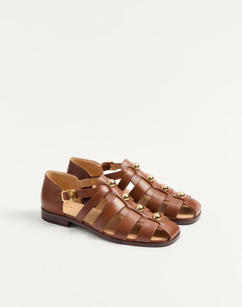 Valentino Garavani - Studshield Fisherman Calfskin Sandal - Tobacco - Man - Sandals
