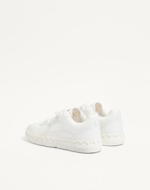 Valentino Garavani - Freedots Low-top Trainer In Calfskin - White - Man - Trainers