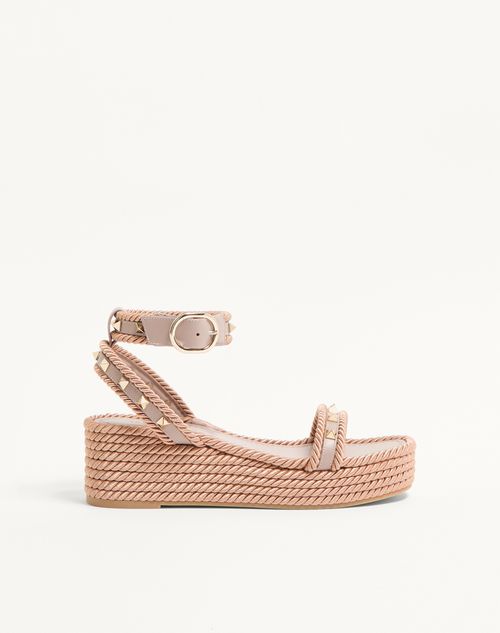 Valentino Garavani Rockstud Flatform Sandal In Calfskin 45mm Woman Poudre 40