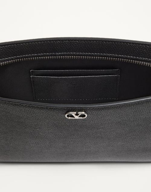Valentino Garavani - Pouch Valentino Garavani Vlogo Signature In Vitello Granato - Nero - Uomo - Clutches E Pouch