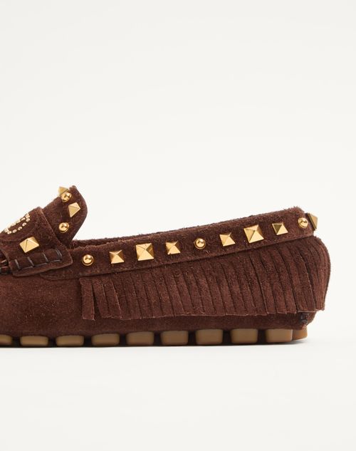 Valentino Garavani - Fastaway Driver Loafer In Crust Leather With Fringes - Bark Brown - Man - Loafers And Driver