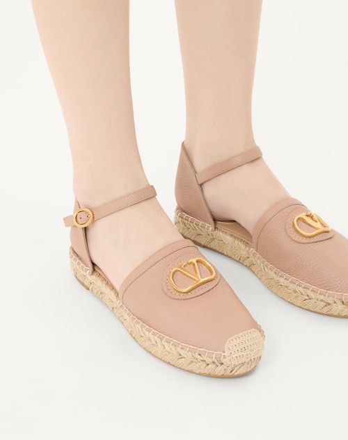 Valentino Garavani - Vlogo Signature Ballerina In Grainy Calfskin 25mm - Rose Cannelle - Woman - Espadrilles And Wedges