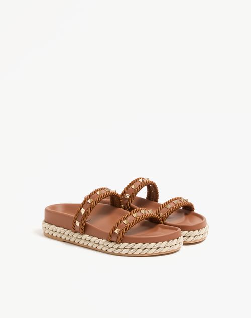 Valentino Garavani - Rockstud Slide Sandal In Calfskin 20mm - Tobacco - Woman - Espadrilles And Wedges