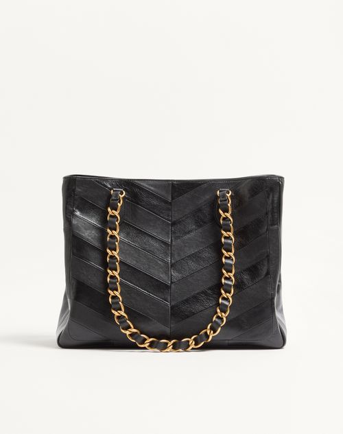Valentino Garavani - Valentino Garavani Laseine Shopping Bag In Nappa Leather With A Chevron Pattern - Black - Woman - Totes