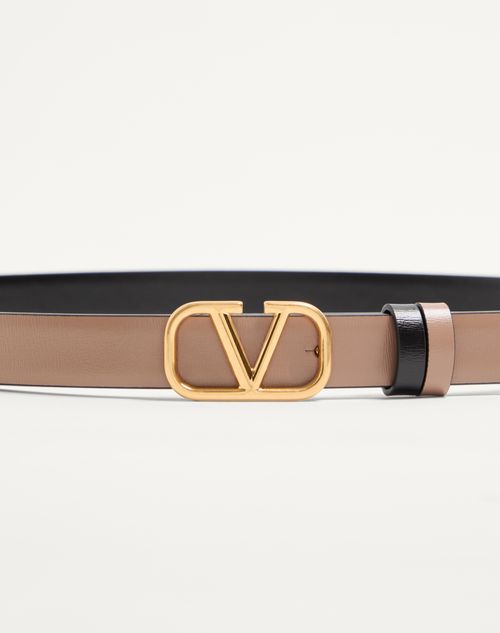 Valentino Garavani - Reversible Vlogo Signature Belt In Glossy Calfskin 20 Mm - Smokey Beige/black - Woman - Accessories