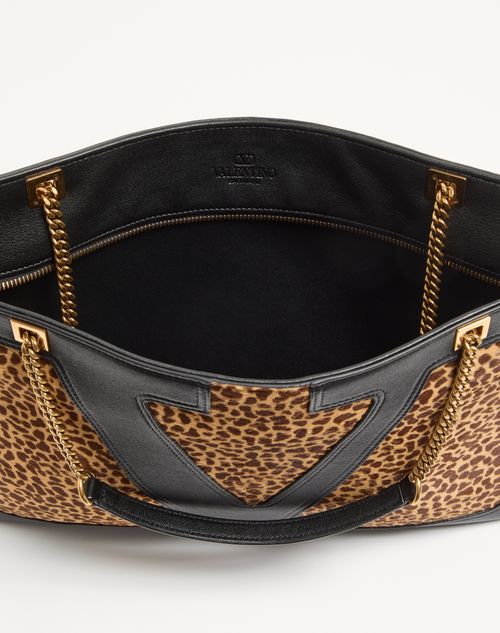 Valentino Garavani - Valentino Garavani Viva Superstar Medium Shopping Bag In Calfskin With Pony Effect - Animal Print - Woman - Totes