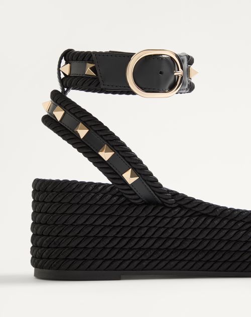 Valentino Garavani - Rockstud Flatform Sandal In Calfskin 45mm - Black - Woman - Espadrilles And Wedges