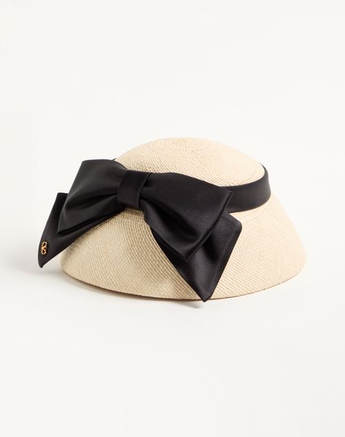Valentino Garavani - Vlogo Signature Panama Bucket Hat With Satin Bow - Natural/black - Woman - Hats And Gloves