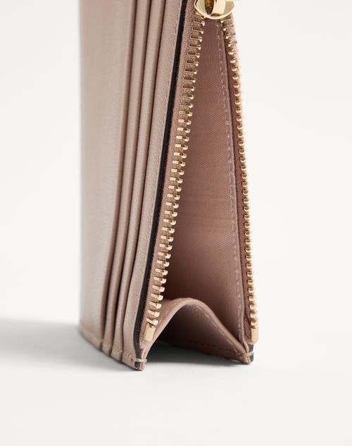 Valentino Garavani - Rockstud Calfskin Cardholder With Zipper - Poudre - Woman - Wallets And Small Leather Goods