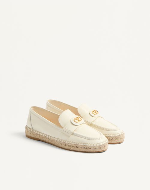 Valentino Garavani - Vlogo Signature Calfskin Loafer 20mm - Ivory/natural - Woman - Loafers & Oxford