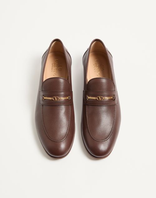 Valentino Garavani - Vlogo Signature Kidskin Moccasin - Bark Brown - Man - Loafers And Driver
