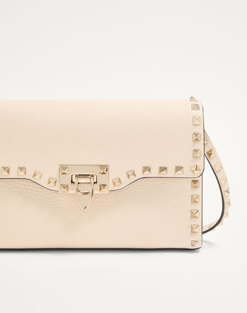 Valentino Garavani - Small Rockstud Grainy Calfskin Crossbody Bag - Light Ivory - Woman - Bags