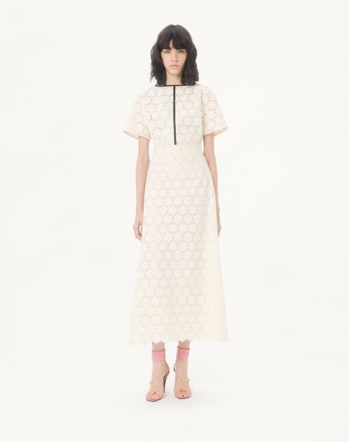 Valentino - Midi Dress In Fleurs À Jours Cotton - Latte/black - Woman - Dresses