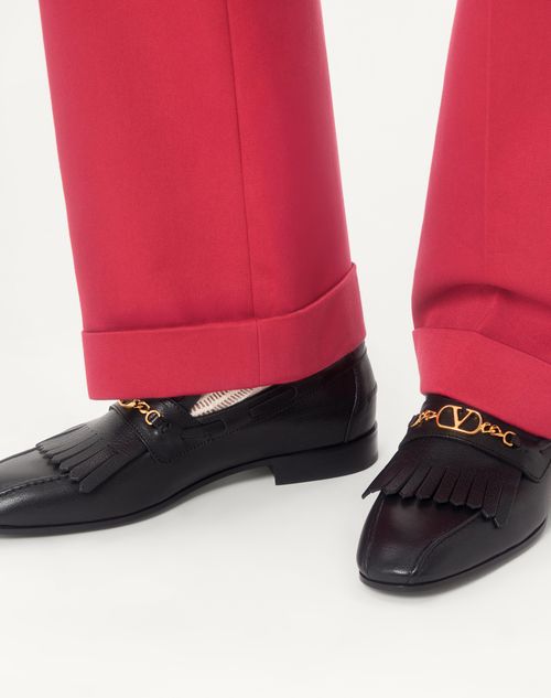 Valentino Garavani - Vlogo Signature Kidskin Loafer With Fringes - Black - Man - Loafers And Driver