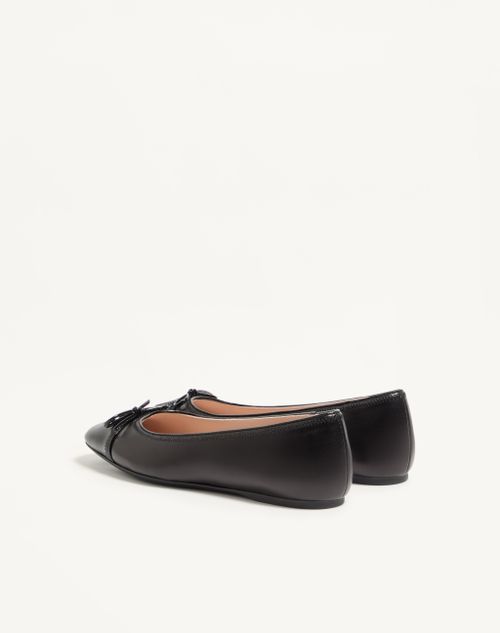 Valentino Garavani - Vlogo Signature Ballerina In Nappa 05mm - Black - Woman - Ballerinas