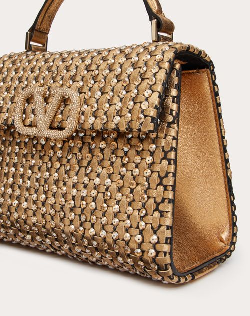 Valentino Garavani - Vスリング ウーブンメタリックナッパレザー ミニハンドバッグ - アンティークブラス - ウィメンズ - トップハンドルバッグ