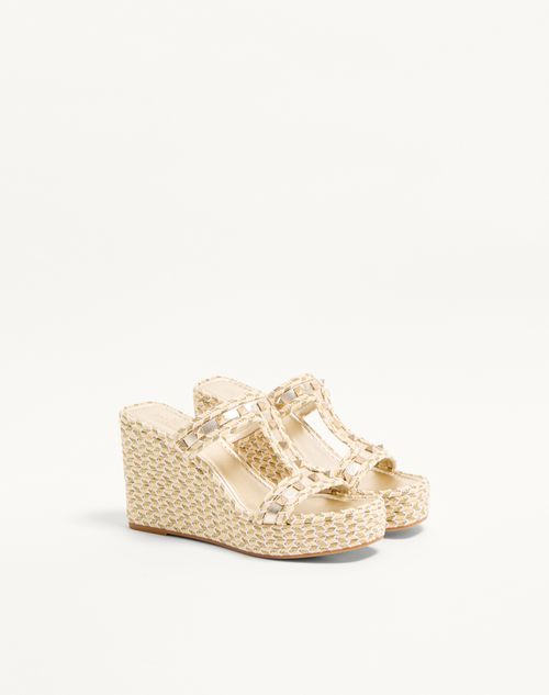 Valentino Garavani - Rockstud Laminated Nappa Wedge Sandal 90 Mm - Natural/ivory/gold/platinum - Woman - Espadrilles And Wedges