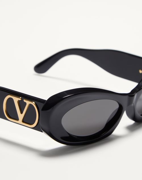 Valentino - Narrow Oval Acetate Frame - Black/grey - Woman - Eyewear