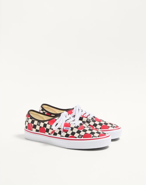 Valentino Garavani - Valentino Garavani And Vans Low-top Trainer In Fabric With Vlogo Checkerboard Print And Polka Dot Detail - Butter/black/rouge Pur - Man - Sneakers