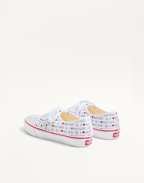 Valentino Garavani - Valentino Garavani And Vans Low-top Trainer In Valentino Vans Love Print Fabric - White - Man - Sneakers