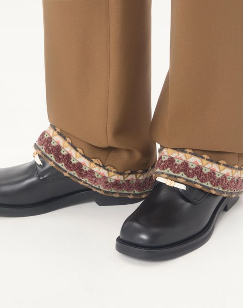 Valentino Garavani - Zapato Derby Punx De Cuero De Becerro - Negro - Hombre - Zapatos De Cordones