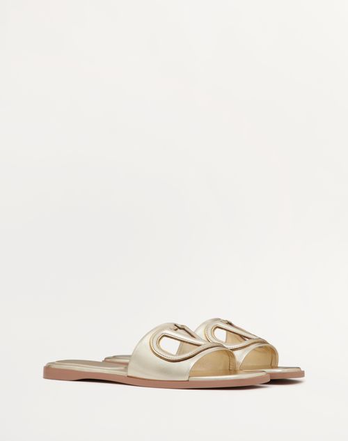 Valentino Garavani - Vlogo Cut-out Laminated Nappa Leather Slide Sandal - Platinum/antique Brass - Woman - Slides And Thongs