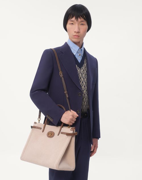 Valentino Garavani - Valentino Garavani Antibes Medium Canvas Shopping Bag - Natural/tobacco - Man - Totes