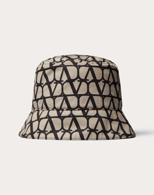 Shop Valentino Garavani Toile Iconographe Nylon Bucket Hat In Beige/black
